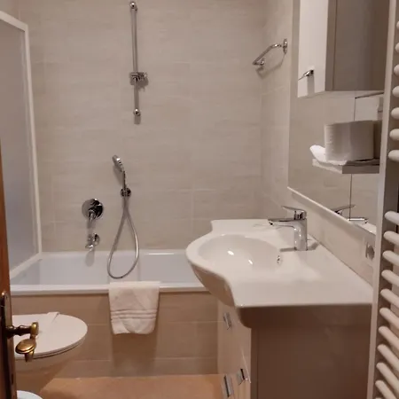 Ronco - Stayincortina Apartament