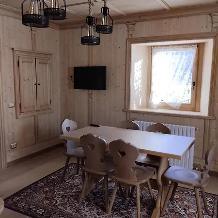 Ronco - Stayincortina 아파트 코르티나 담페조